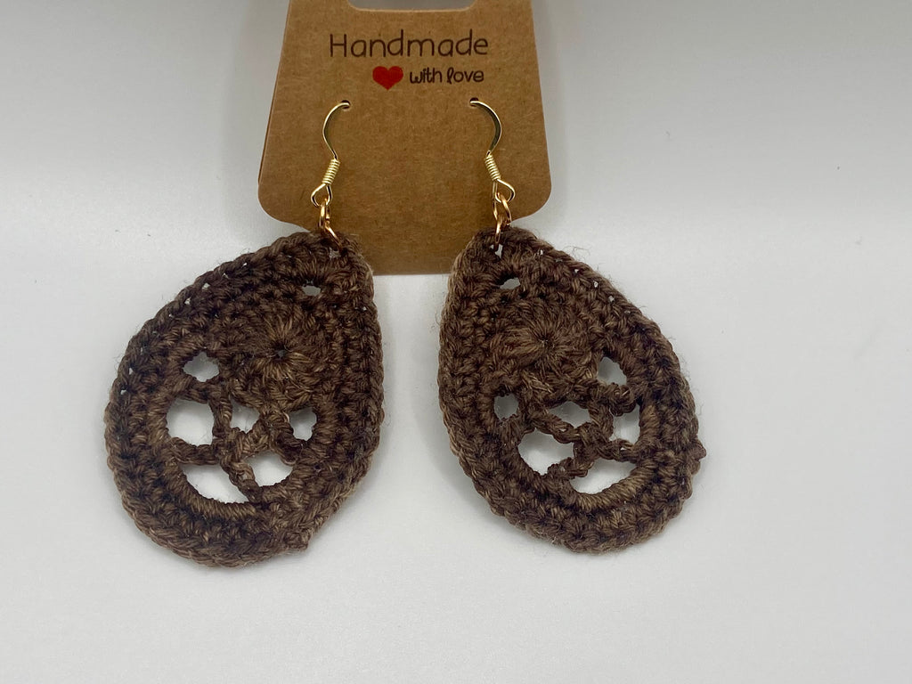 Lacy raindrop earrings