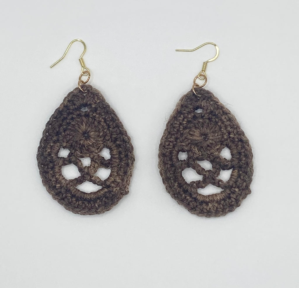 Lacy raindrop earrings